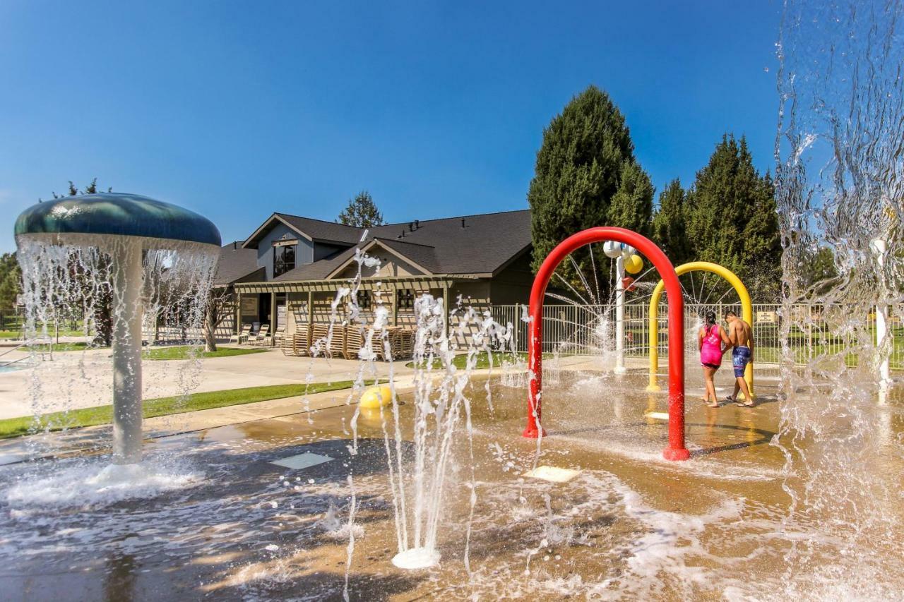 Eagle Crest Village Lp Getaway เรดมอนด์ ภายนอก รูปภาพ